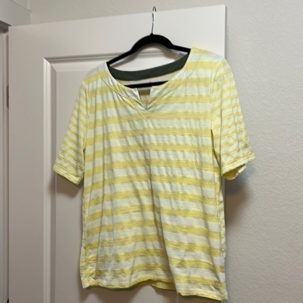 Talbots Women’s yellow and white striped top size large EUC